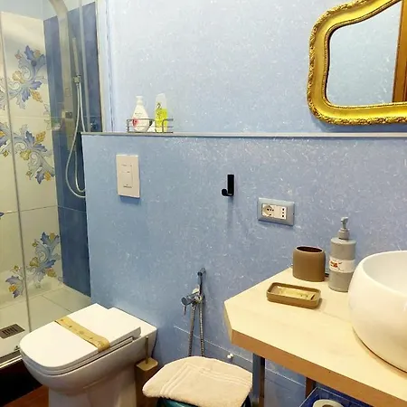 Homemore Brigida 住宿加早餐酒店 那不勒斯